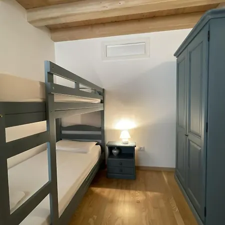 Volme By Interhome Pula